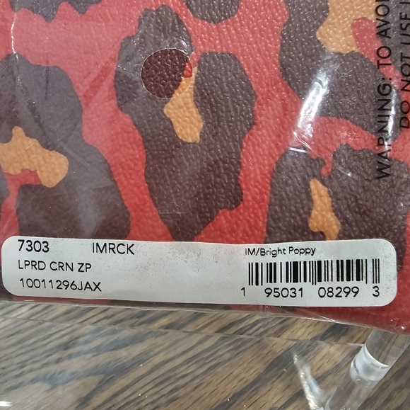 Coach Red and Brown Leopard Print  Corner Zip - Picture 3 of 3